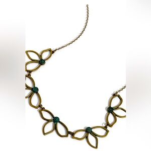 🪴☀️🪴 “PETAL PAGEANTRY” BRASS NECKLACE WITH FREE EARRINGS ~ PAPARAZZI❗️🪴☀️🪴